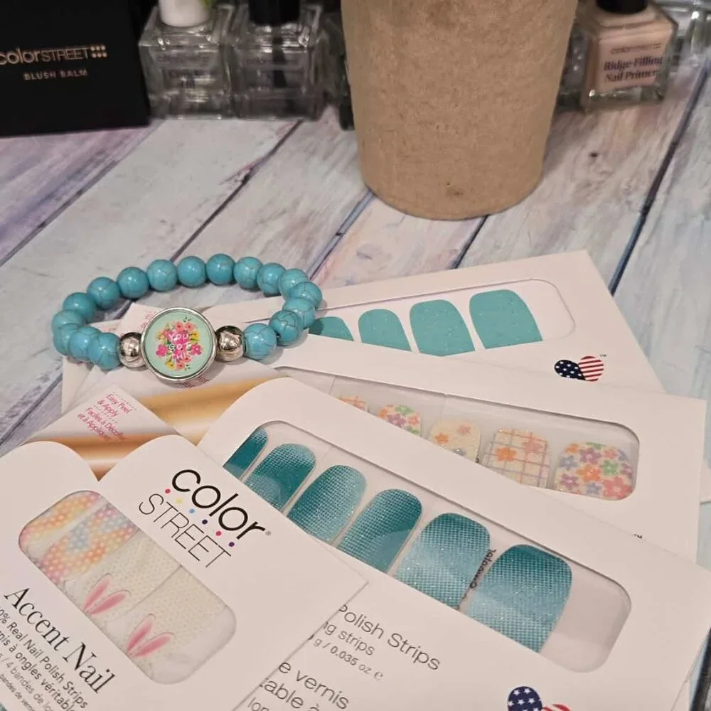Color Street Spring Bunny Press On Nail Design